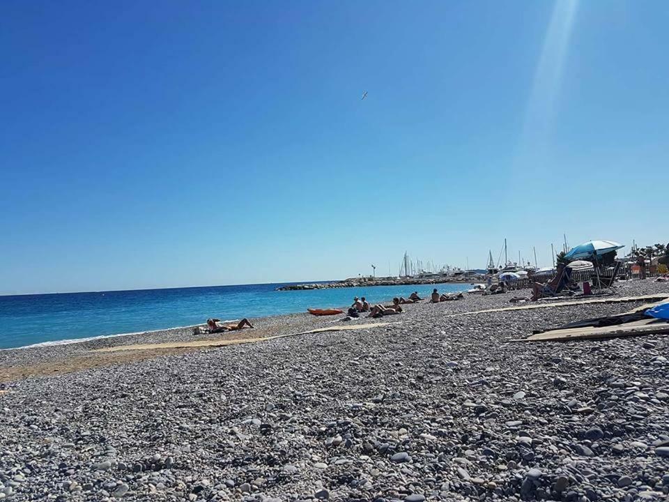 Fame - Marina Baie Des Anges Villeneuve-Loubet Exterior foto